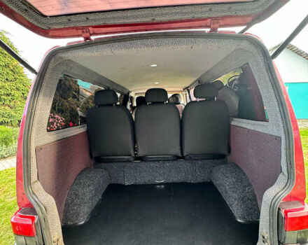 Красный Фольксваген Transporter, объемом двигателя 2.5 л и пробегом 376 тыс. км за 6800 $, фото 15 на Automoto.ua