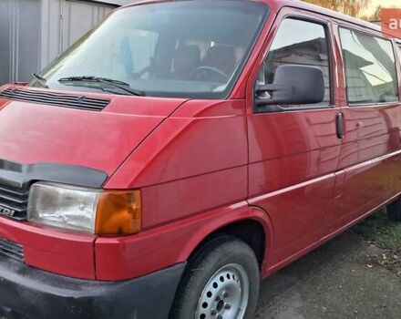 Красный Фольксваген Transporter, объемом двигателя 2.5 л и пробегом 247 тыс. км за 6500 $, фото 3 на Automoto.ua