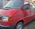 Красный Фольксваген Transporter, объемом двигателя 2.5 л и пробегом 247 тыс. км за 6500 $, фото 3 на Automoto.ua