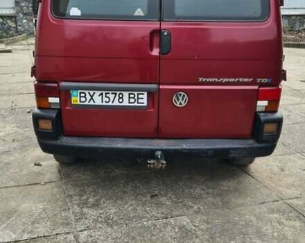 Красный Фольксваген Transporter, объемом двигателя 2.5 л и пробегом 206 тыс. км за 7290 $, фото 6 на Automoto.ua