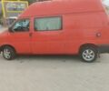 Красный Фольксваген Transporter, объемом двигателя 2.5 л и пробегом 386 тыс. км за 5200 $, фото 1 на Automoto.ua