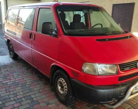 Красный Фольксваген Transporter, объемом двигателя 2.5 л и пробегом 450 тыс. км за 6000 $, фото 1 на Automoto.ua