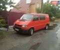 Красный Фольксваген Transporter, объемом двигателя 2.5 л и пробегом 538 тыс. км за 6900 $, фото 1 на Automoto.ua