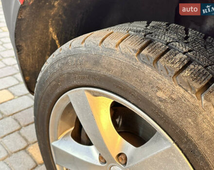 Красный Фольксваген Transporter, объемом двигателя 1.9 л и пробегом 305 тыс. км за 7900 $, фото 16 на Automoto.ua