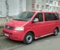 Красный Фольксваген Transporter, объемом двигателя 1.9 л и пробегом 325 тыс. км за 7600 $, фото 1 на Automoto.ua