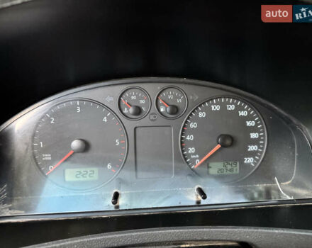 Красный Фольксваген Transporter, объемом двигателя 1.9 л и пробегом 221 тыс. км за 6999 $, фото 49 на Automoto.ua