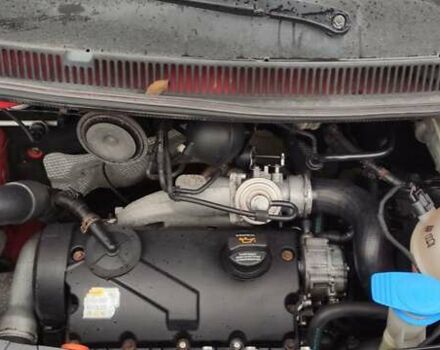 Красный Фольксваген Transporter, объемом двигателя 1.9 л и пробегом 345 тыс. км за 8000 $, фото 30 на Automoto.ua