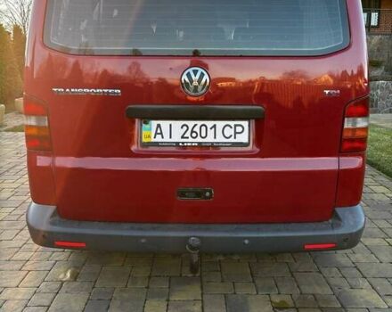 Красный Фольксваген Transporter, объемом двигателя 2.4 л и пробегом 320 тыс. км за 10500 $, фото 6 на Automoto.ua