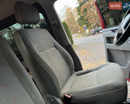 Красный Фольксваген Transporter, объемом двигателя 1.9 л и пробегом 221 тыс. км за 6999 $, фото 36 на Automoto.ua