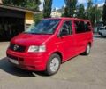 Красный Фольксваген Transporter, объемом двигателя 1.9 л и пробегом 326 тыс. км за 5600 $, фото 1 на Automoto.ua