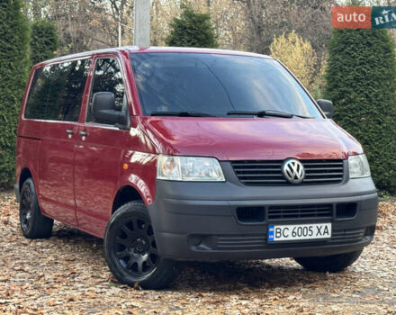 Красный Фольксваген Transporter, объемом двигателя 1.9 л и пробегом 221 тыс. км за 6999 $, фото 4 на Automoto.ua