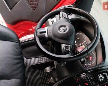 Красный Фольксваген Transporter, объемом двигателя 2.46 л и пробегом 220 тыс. км за 13800 $, фото 26 на Automoto.ua