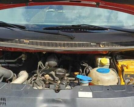 Красный Фольксваген Transporter, объемом двигателя 2.46 л и пробегом 400 тыс. км за 5000 $, фото 5 на Automoto.ua