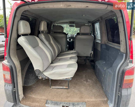 Красный Фольксваген Transporter, объемом двигателя 2.46 л и пробегом 520 тыс. км за 7500 $, фото 13 на Automoto.ua