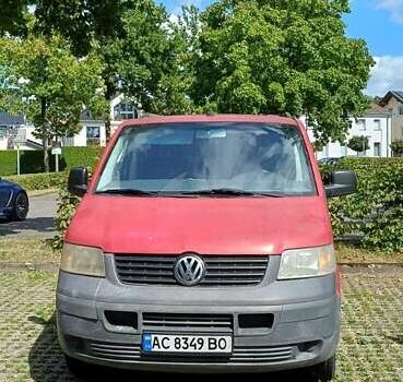 Красный Фольксваген Transporter, объемом двигателя 2.46 л и пробегом 400 тыс. км за 5000 $, фото 7 на Automoto.ua