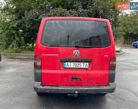 Красный Фольксваген Transporter, объемом двигателя 2.46 л и пробегом 520 тыс. км за 7500 $, фото 6 на Automoto.ua