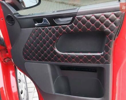 Красный Фольксваген Transporter, объемом двигателя 2.46 л и пробегом 220 тыс. км за 13800 $, фото 37 на Automoto.ua