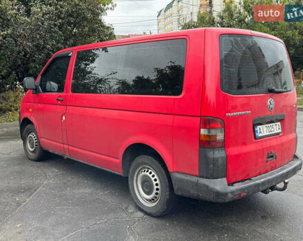Красный Фольксваген Transporter, объемом двигателя 2.46 л и пробегом 520 тыс. км за 7500 $, фото 5 на Automoto.ua