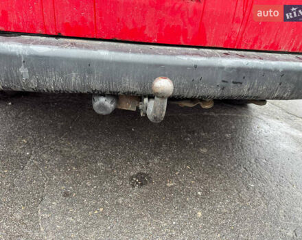 Красный Фольксваген Transporter, объемом двигателя 2.46 л и пробегом 520 тыс. км за 7500 $, фото 15 на Automoto.ua