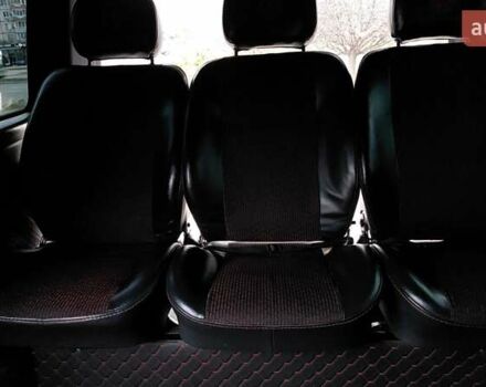 Красный Фольксваген Transporter, объемом двигателя 2.46 л и пробегом 220 тыс. км за 13800 $, фото 23 на Automoto.ua