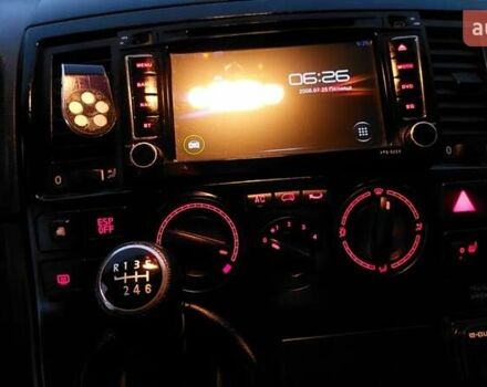 Красный Фольксваген Transporter, объемом двигателя 2.46 л и пробегом 220 тыс. км за 13800 $, фото 4 на Automoto.ua