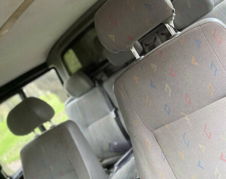 Красный Фольксваген Transporter, объемом двигателя 2.46 л и пробегом 300 тыс. км за 7500 $, фото 8 на Automoto.ua