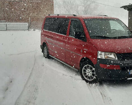 Красный Фольксваген Transporter, объемом двигателя 2.5 л и пробегом 270 тыс. км за 8200 $, фото 3 на Automoto.ua