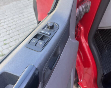 Червоний Фольксваген Transporter, об'ємом двигуна 2.5 л та пробігом 465 тис. км за 12000 $, фото 14 на Automoto.ua