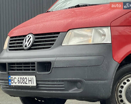 Красный Фольксваген Transporter, объемом двигателя 1.9 л и пробегом 335 тыс. км за 7899 $, фото 11 на Automoto.ua