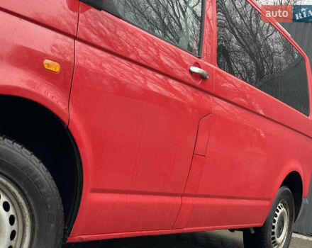 Красный Фольксваген Transporter, объемом двигателя 1.9 л и пробегом 335 тыс. км за 7899 $, фото 17 на Automoto.ua