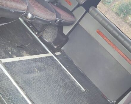 Красный Фольксваген Transporter, объемом двигателя 2.5 л и пробегом 405 тыс. км за 7500 $, фото 8 на Automoto.ua