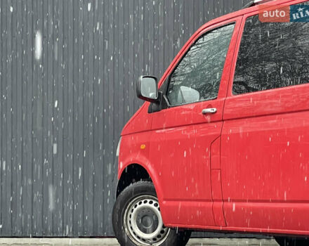 Красный Фольксваген Transporter, объемом двигателя 1.9 л и пробегом 335 тыс. км за 7899 $, фото 71 на Automoto.ua