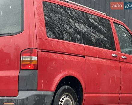 Красный Фольксваген Transporter, объемом двигателя 1.9 л и пробегом 335 тыс. км за 7899 $, фото 53 на Automoto.ua