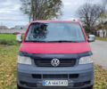 Красный Фольксваген Transporter, объемом двигателя 2.5 л и пробегом 405 тыс. км за 7500 $, фото 2 на Automoto.ua