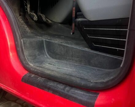 Красный Фольксваген Transporter, объемом двигателя 1.9 л и пробегом 334 тыс. км за 7200 $, фото 15 на Automoto.ua