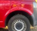 Красный Фольксваген Transporter, объемом двигателя 1.9 л и пробегом 334 тыс. км за 7200 $, фото 4 на Automoto.ua