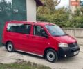 Красный Фольксваген Transporter, объемом двигателя 1.9 л и пробегом 170 тыс. км за 12800 $, фото 1 на Automoto.ua