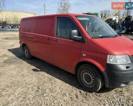 Красный Фольксваген Transporter, объемом двигателя 2.5 л и пробегом 430 тыс. км за 7900 $, фото 3 на Automoto.ua