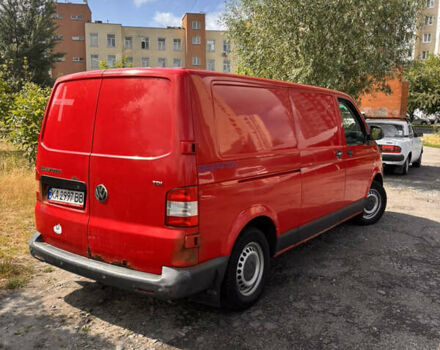 Красный Фольксваген Transporter, объемом двигателя 2 л и пробегом 430 тыс. км за 8000 $, фото 1 на Automoto.ua