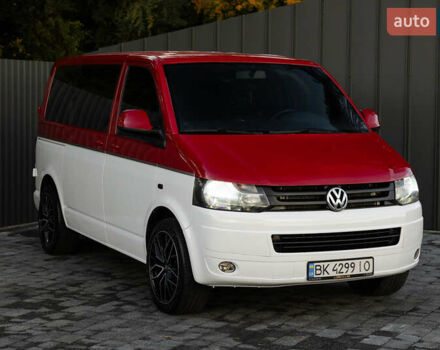 Красный Фольксваген Transporter, объемом двигателя 1.97 л и пробегом 470 тыс. км за 12900 $, фото 4 на Automoto.ua