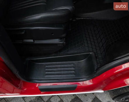 Красный Фольксваген Transporter, объемом двигателя 1.97 л и пробегом 470 тыс. км за 12900 $, фото 70 на Automoto.ua