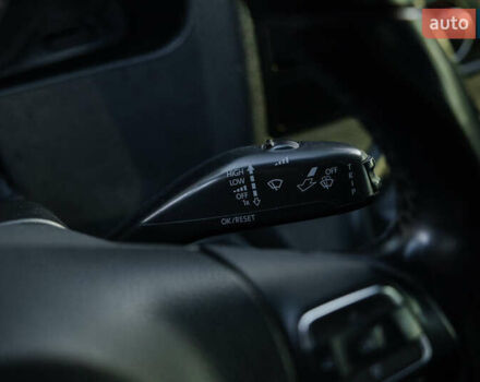 Красный Фольксваген Transporter, объемом двигателя 1.97 л и пробегом 470 тыс. км за 12900 $, фото 59 на Automoto.ua