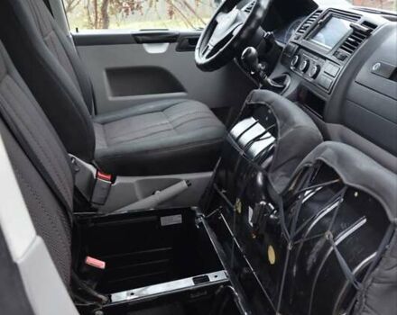 Красный Фольксваген Transporter, объемом двигателя 1.97 л и пробегом 446 тыс. км за 12100 $, фото 18 на Automoto.ua