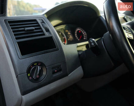 Красный Фольксваген Transporter, объемом двигателя 1.97 л и пробегом 470 тыс. км за 12900 $, фото 67 на Automoto.ua