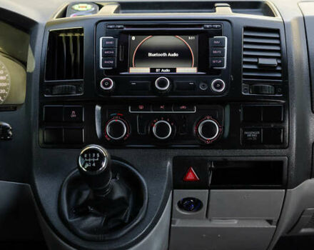 Красный Фольксваген Transporter, объемом двигателя 1.97 л и пробегом 470 тыс. км за 12900 $, фото 62 на Automoto.ua