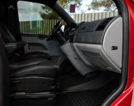 Красный Фольксваген Transporter, объемом двигателя 1.97 л и пробегом 470 тыс. км за 12900 $, фото 49 на Automoto.ua