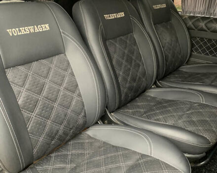 Червоний Фольксваген Transporter, об'ємом двигуна 1.97 л та пробігом 203 тис. км за 13500 $, фото 15 на Automoto.ua