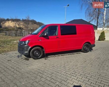 Красный Фольксваген Transporter, объемом двигателя 2 л и пробегом 146 тыс. км за 12500 $, фото 7 на Automoto.ua