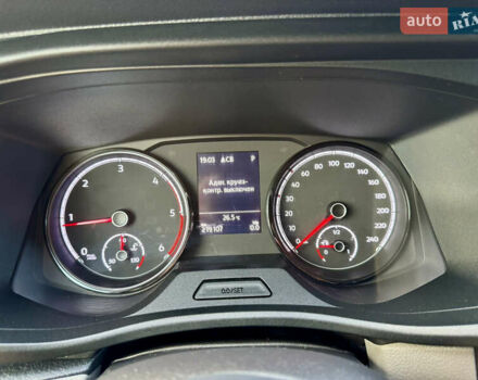 Червоний Фольксваген Transporter, об'ємом двигуна 2 л та пробігом 219 тис. км за 26550 $, фото 33 на Automoto.ua