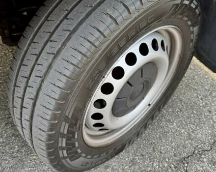 Червоний Фольксваген Transporter, об'ємом двигуна 2 л та пробігом 219 тис. км за 26550 $, фото 24 на Automoto.ua